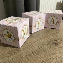 Charger l'image dans la galerie, THÈME CARROUSEL - ROSE ET OR